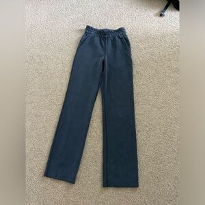 Lululemon Softstreme high rise pant regular size 0 color:black